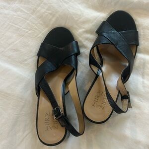 Black Naturlizer Sandals